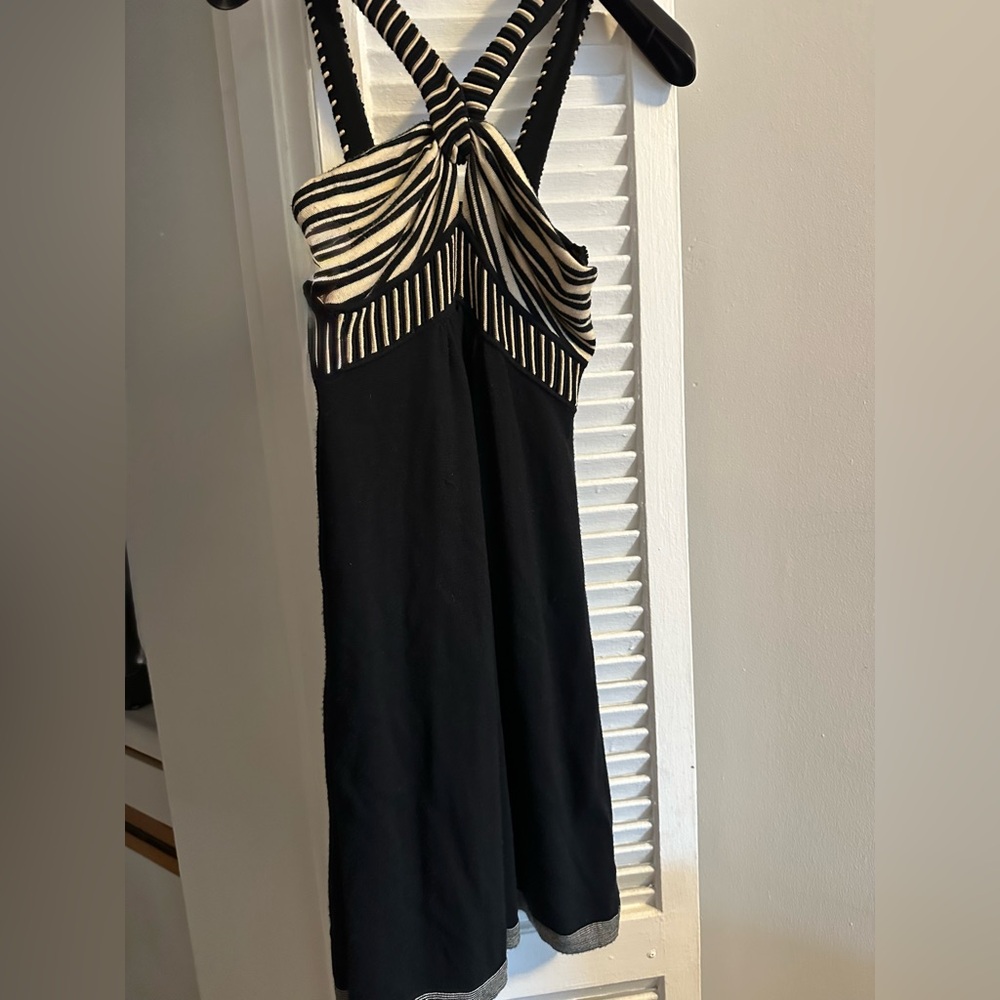 Cynthia Steffe Monochrome Striped Knit